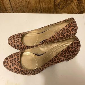 Bandolino Leopard Print Heels.